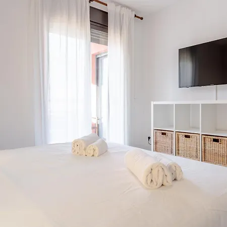아파트 El Mocan Deluxe House - Padel, Pool & Terrace 아로나