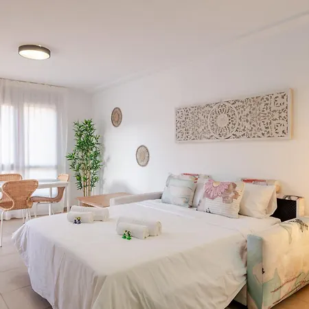 El Mocan Deluxe House - Padel, Pool & Terrace Hébergement de vacances Arona (Tenerife)
