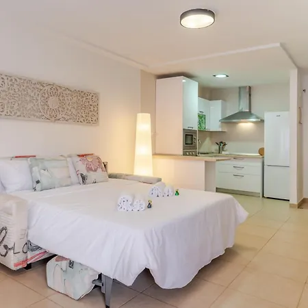 El Mocan Deluxe House - Padel, Pool & Terrace Apartment *