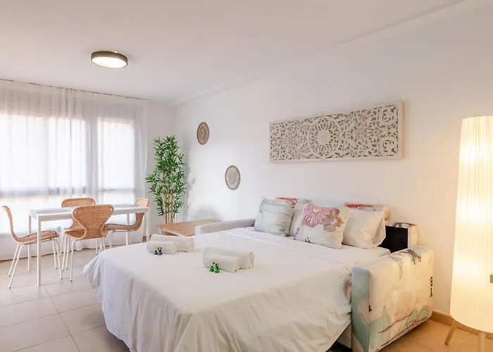 El Mocan Deluxe House - Padel, Pool & Terrace Daire Arona (Tenerife)