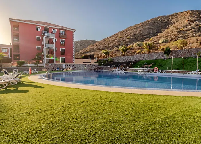 El Mocan Deluxe House - Padel, Pool & Terrace Daire *