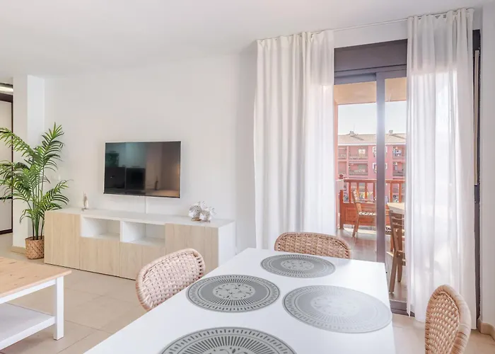 El Mocan Deluxe House - Padel, Pool & Terrace Daire *