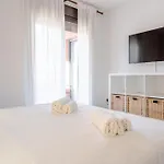 아파트 El Mocan Deluxe House - Padel, Pool & Terrace 아로나