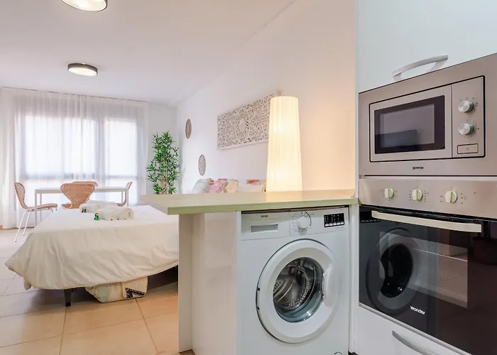 El Mocan Deluxe House - Padel, Pool & Terrace